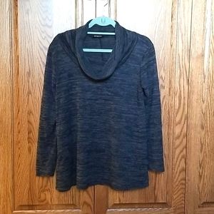 🌟🌟Cozy Bombom charcoal gray top BOGO eligible